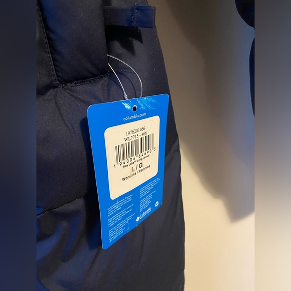 Columbia Women's Pike Lake™ II Long Jacket in Navy Blue size large - Picture 9 of 10